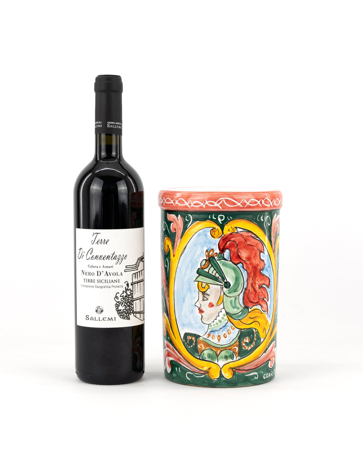 Nero d'Avola IGP e barattolo in ceramica in stile Carretto Siciliano con Paladina