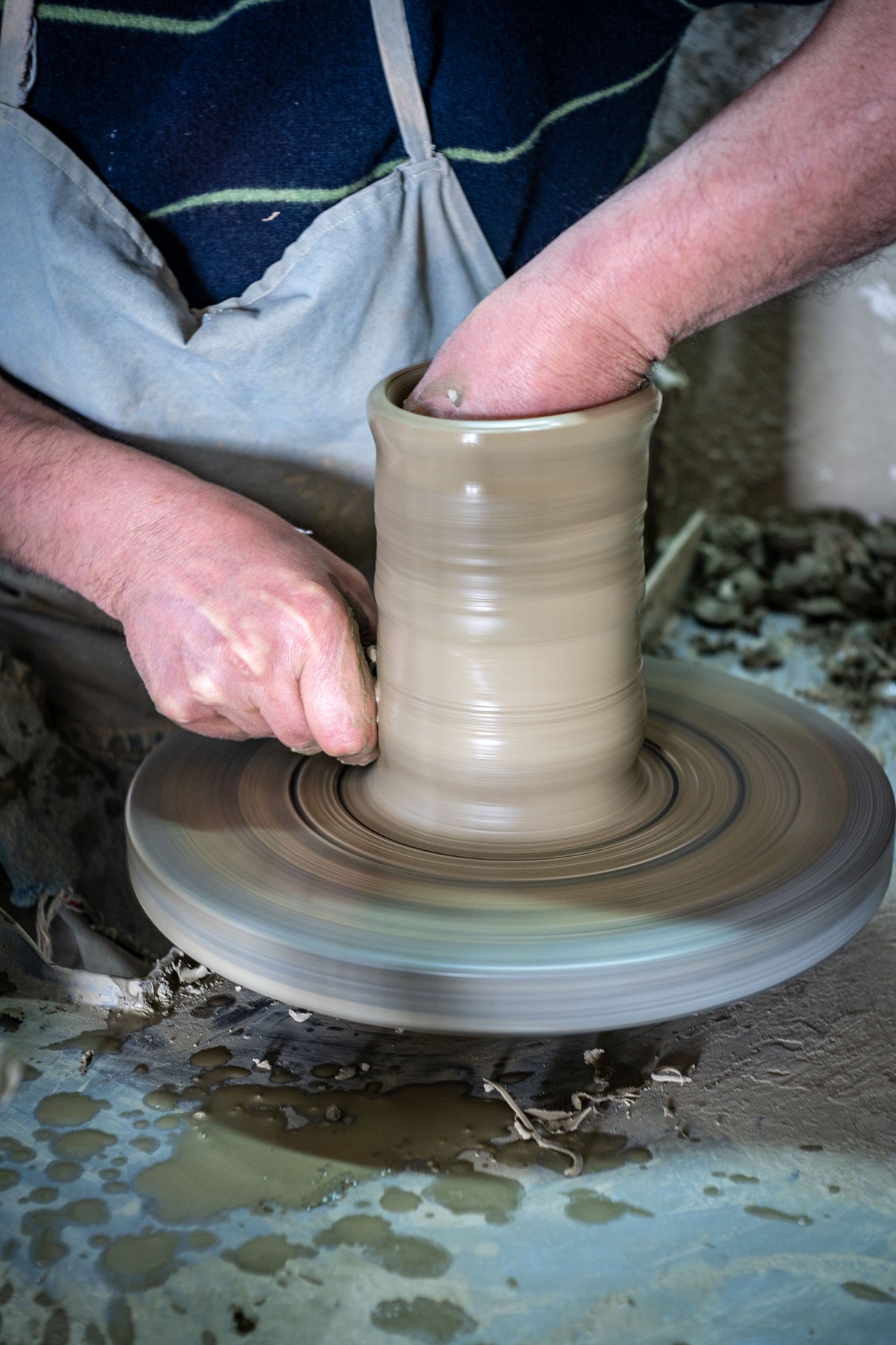 Vaso Ornamentale in Ceramica siciliana Decorato a Mano