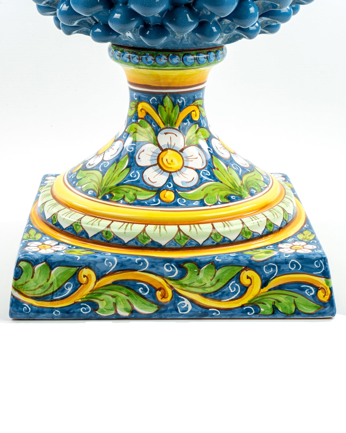 Pigna siciliana grande in ceramica di Caltagirone fatta a mano H cm 50