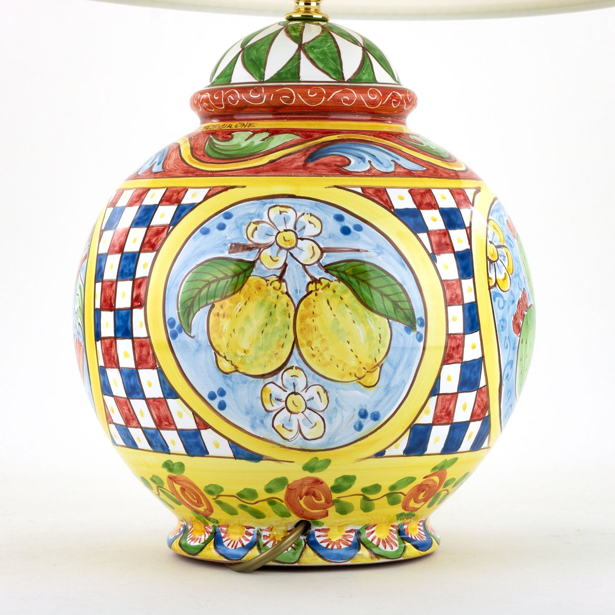 Lume in ceramica decorato a mano stile Carretto Siciliano ceramiche di Caltagirone