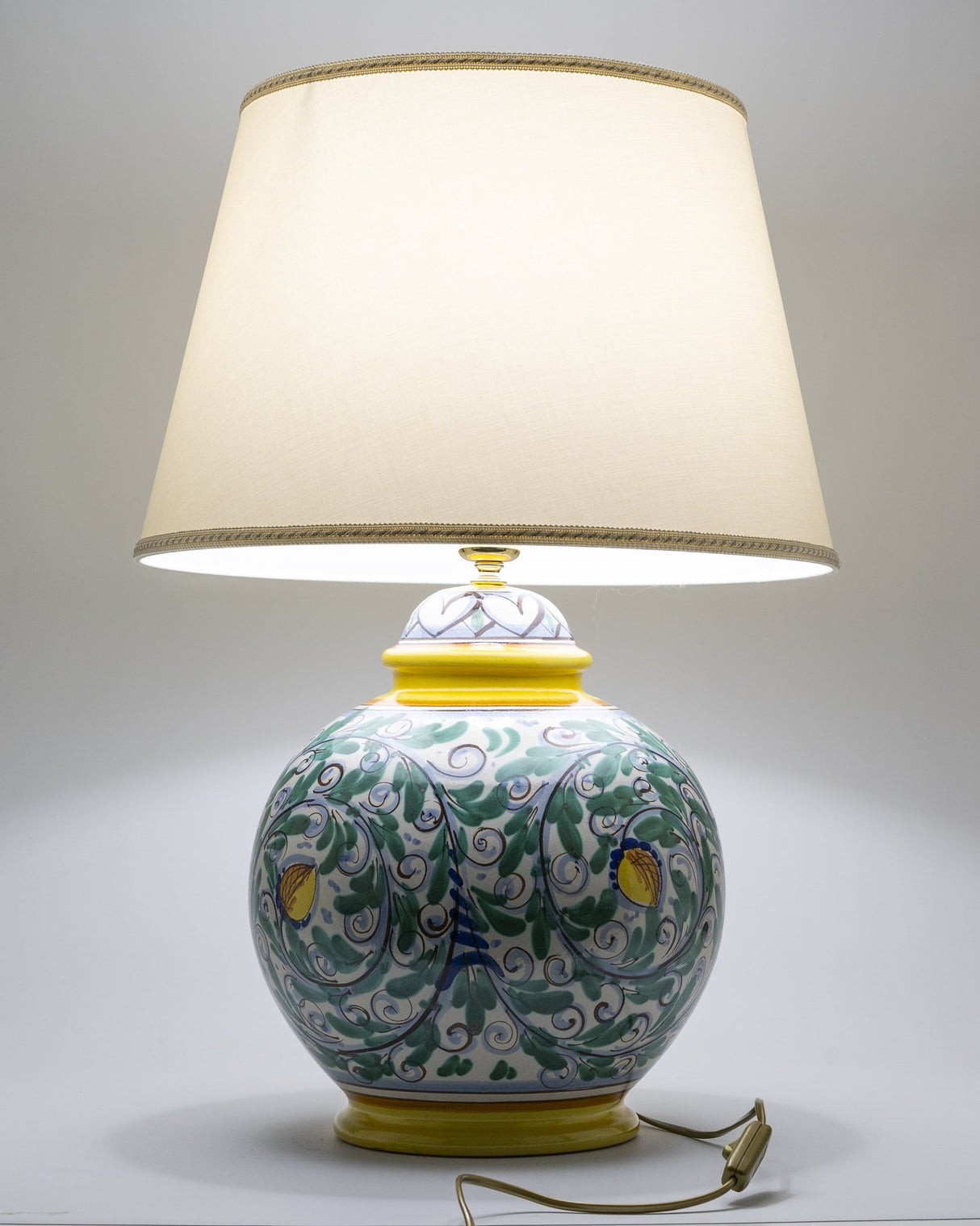 Lume in ceramica artistica siciliana di Caltagirone Ø cm30