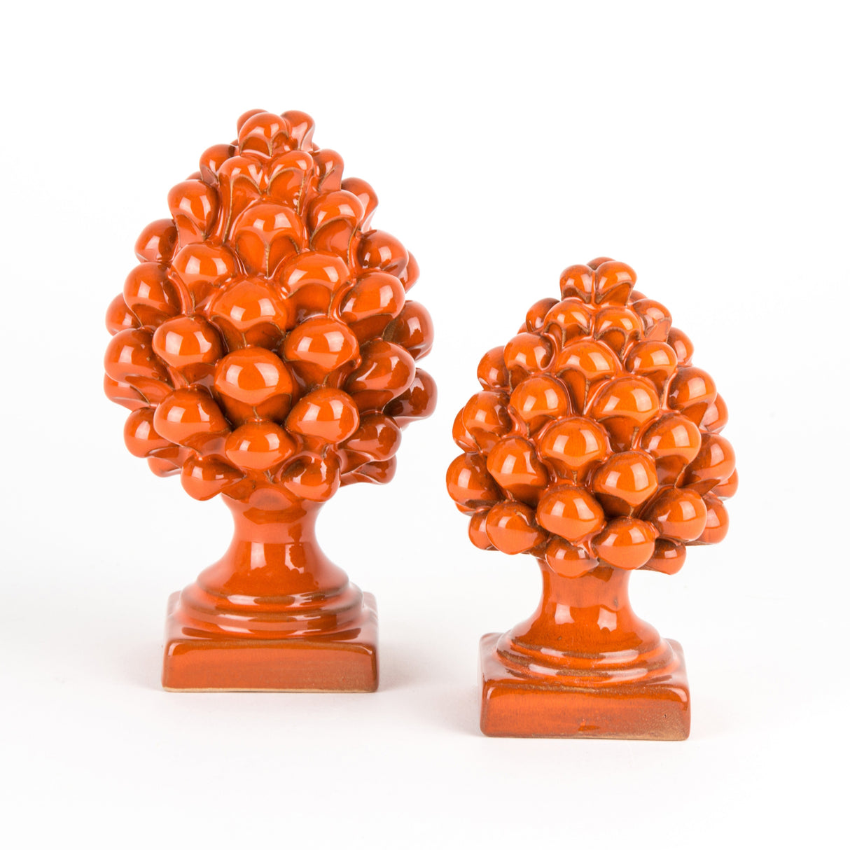 Pigna H cm 14 in ceramica di Caltagirone fatta a mano