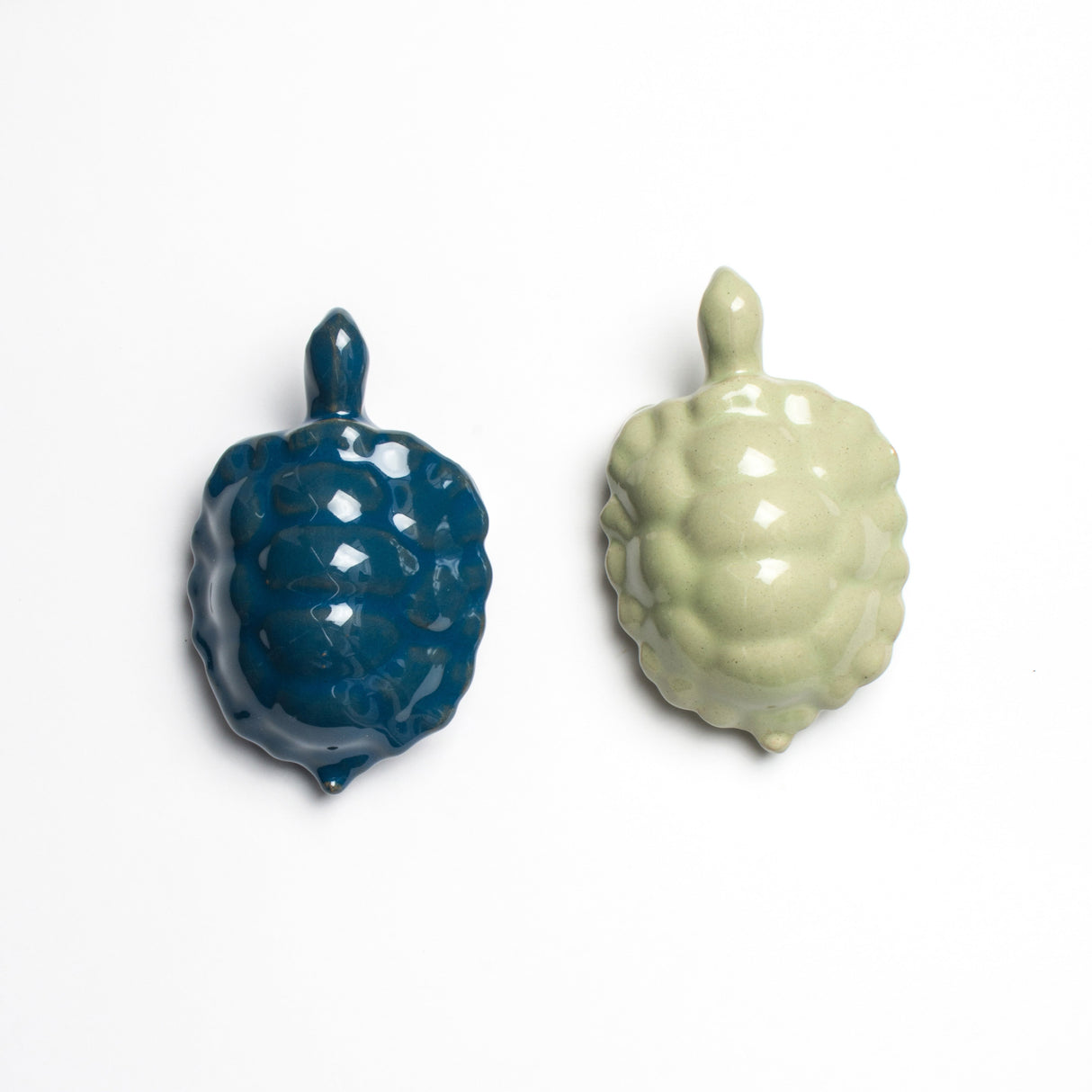 Pair of Sicilian Ceramic Turtles from Caltagirone Handmade, 2 Pieces (Light Green - Blue)