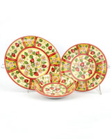 Posto tavola in ceramica di Caltagirone con decoro FRAGOLE