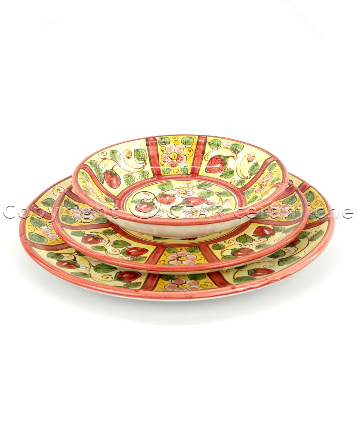 Posto tavola in ceramica di Caltagirone con decoro FRAGOLE